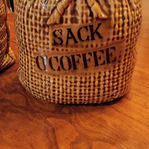 Lefton canisters - Picture 4 of 5